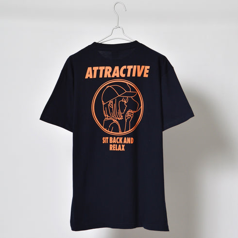 【MODISH GAZE】スモーキングガール SIT BACK AND RELAX半袖Tシャツ