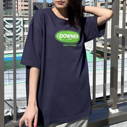 【RGY】DOWNER オーバルロゴ ビッグシルエットTシャツ