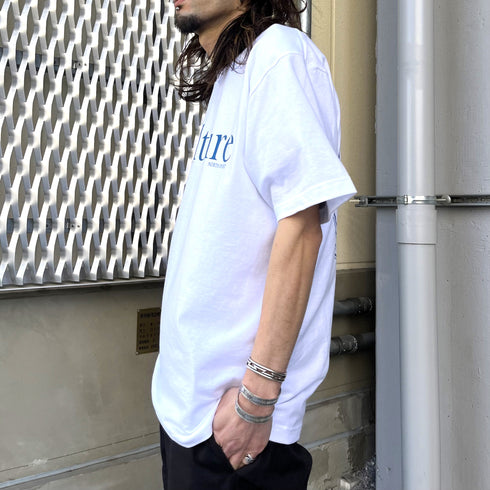 【RGY】CULTURE 両面プリントTシャツ