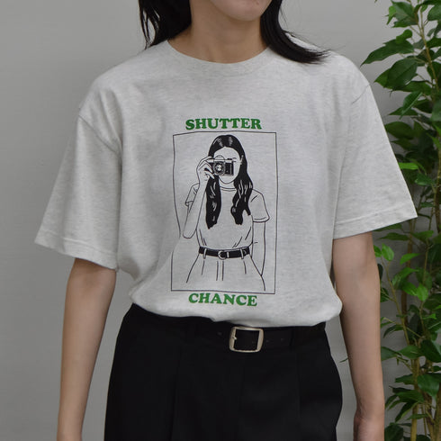 【RGY】SHUTTER CHANCE デザインプリントTシャツ