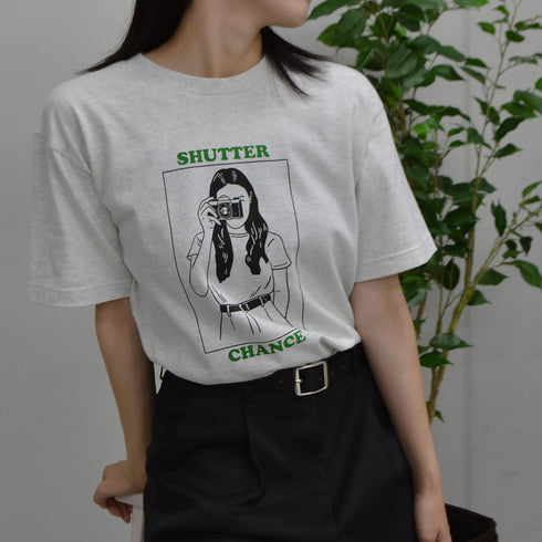 【RGY】SHUTTER CHANCE デザインプリントTシャツ