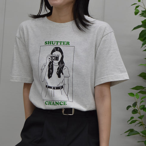 【RGY】SHUTTER CHANCE デザインプリントTシャツ