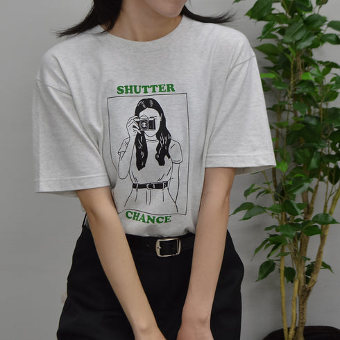 【RGY】SHUTTER CHANCE デザインプリントTシャツ