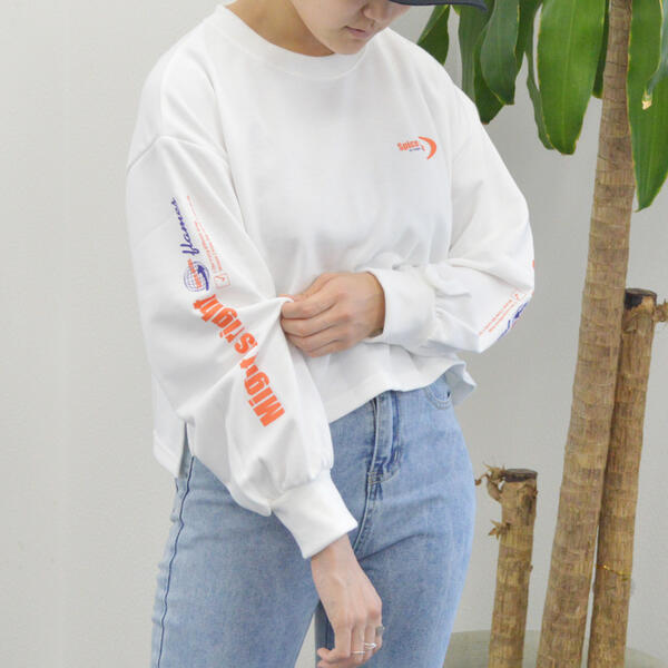 【spiritoso】裏毛 ストリート ロゴ短丈プルオーバー