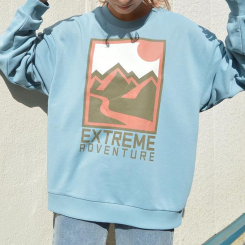 【spiritoso】マウンテンプリントトレーナー