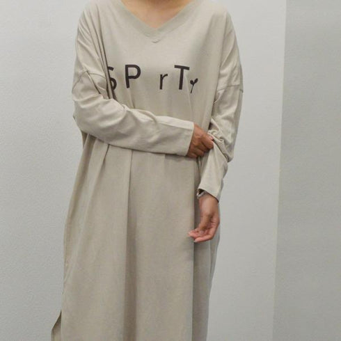 【spiritoso】オーバーサイズロゴワンピース