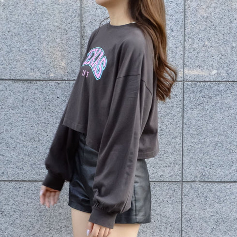 【spiritoso】カレッジロゴプリントクロップドロンT