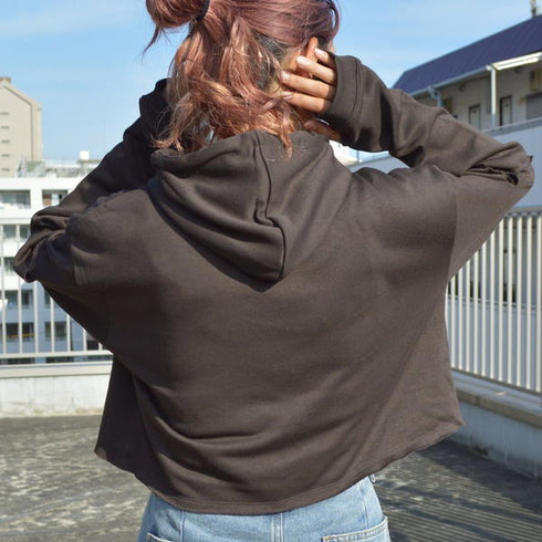 【spiritoso】袖スリットクロップドパーカー