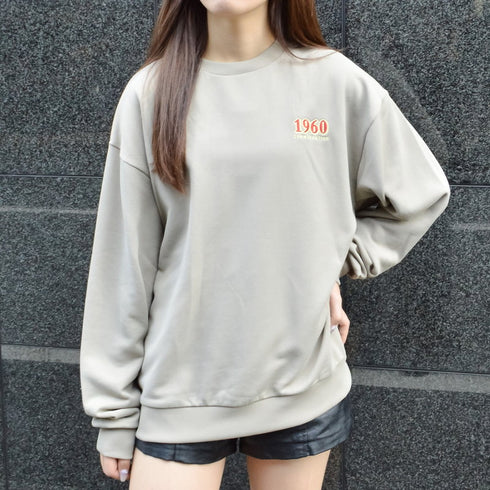 【spiritoso】バックサークルレトロプリントトレーナー