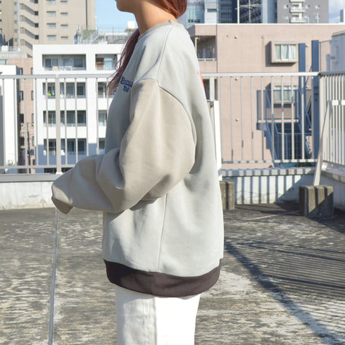 【spiritoso】レディバックプリント裏起毛プルオーバー