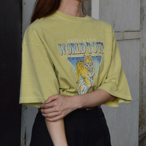 【spiritoso】World TourタイガープリントTシャツ