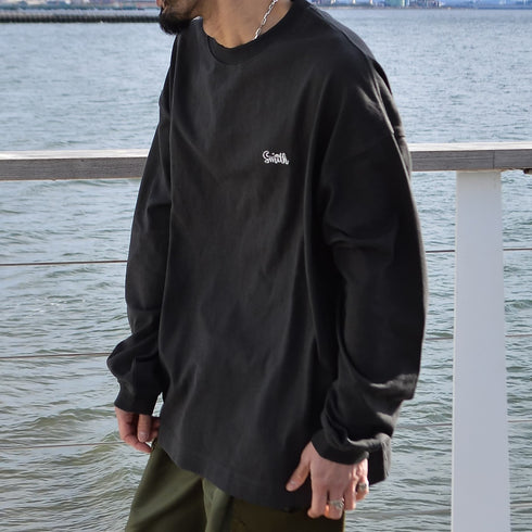 【SUNNY SMITH】ヤシの木柄 両面刺繍ロングスリーブTシャツ