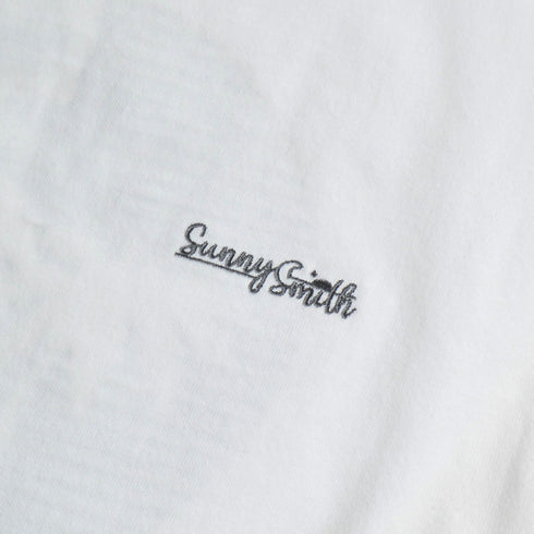【SUNNY SMITH】11.6ウルトラヘビーオンス Heavy Smith刺繍ロゴTシャツ