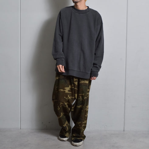 【DOUBLESTEAL】モックネックピグメントオーバーサイズスウェット