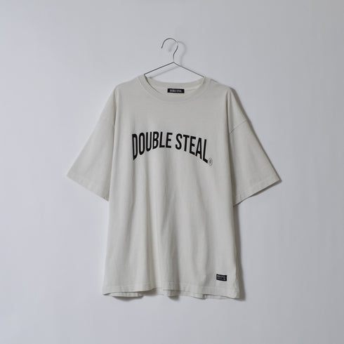 【DOUBLESTEAL】ピグメントアソートロゴ半袖Tシャツ