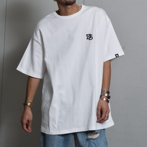 【DOUBLESTEAL】ヘビーオンスワンポイントロゴ刺繡半袖Tシャツ