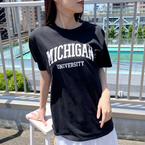 【spiritoso】MICHIGAN カレッジTシャツ