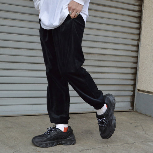 【MODISH GAZE】ベロアジョガーパンツ