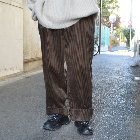 【spiritoso】コーデュロイパンツ