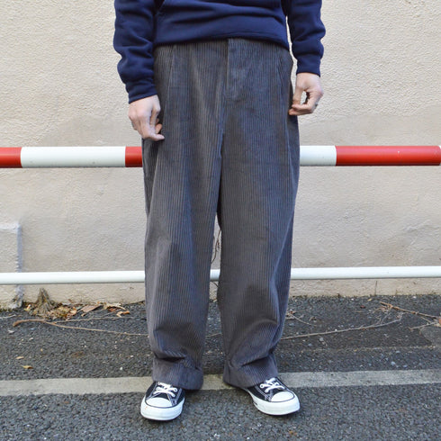 【spiritoso】コーデュロイパンツ