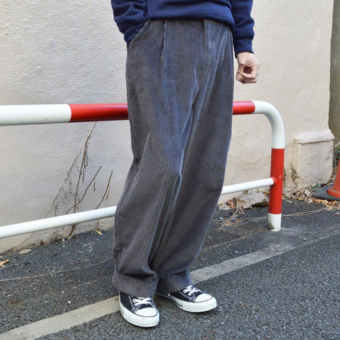 【spiritoso】コーデュロイパンツ