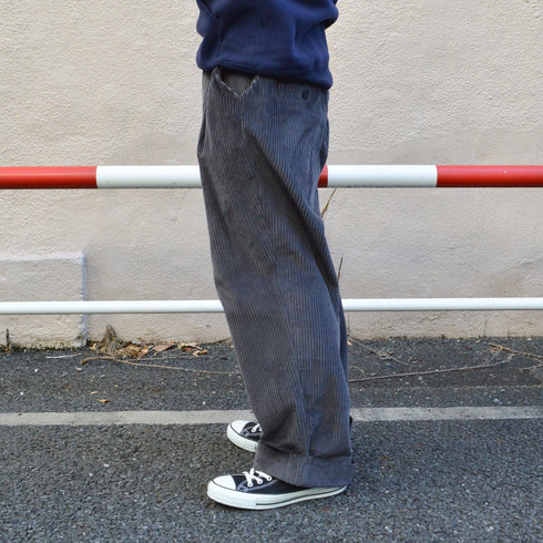 【spiritoso】コーデュロイパンツ