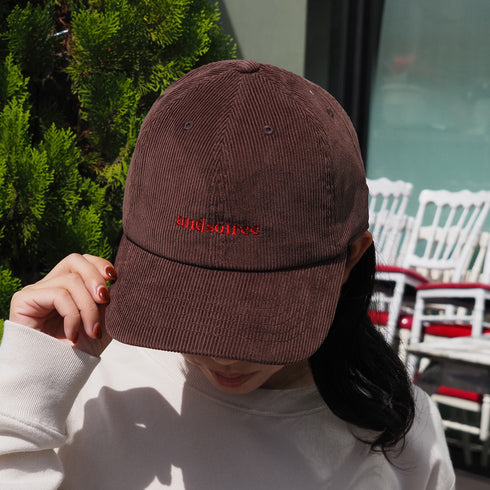 【&soiree】ブランドロゴ刺繍キャップ(ウール・コーデュロイ)