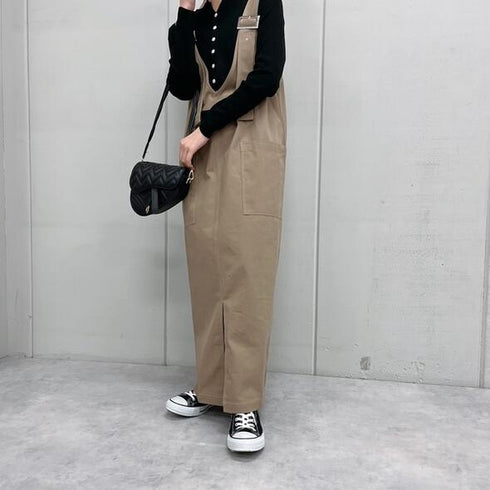 【&soiree】ダブルポケットVネックジャンパースカート