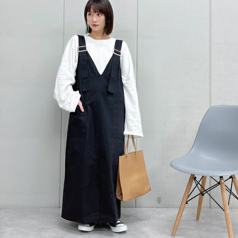 【&soiree】ダブルポケットVネックジャンパースカート