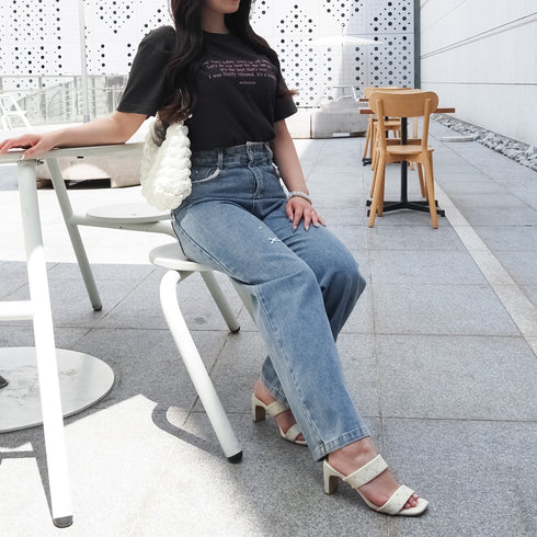 【&soiree】フロント刺繍Tシャツ