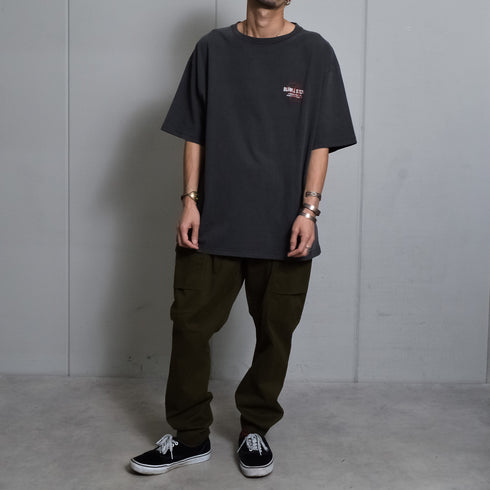 【DOUBLESTEAL】ピグメントアソートロゴ半袖Tシャツ