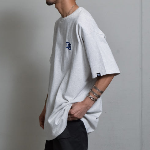 【DOUBLESTEAL】ヘビーオンスワンポイントロゴ刺繡半袖Ｔシャツ