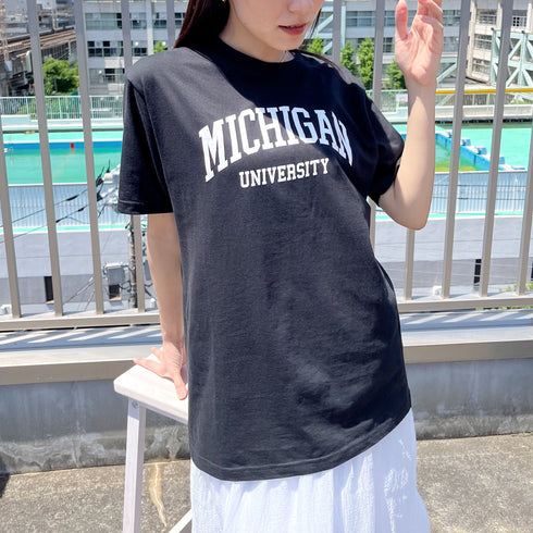 【spiritoso】MICHIGAN カレッジTシャツ