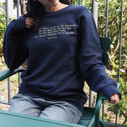 【＆soiree】メッセージ刺繍裏毛スウェットクルーネックプルオーバー