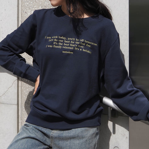 【＆soiree】メッセージ刺繍裏毛スウェットクルーネックプルオーバー